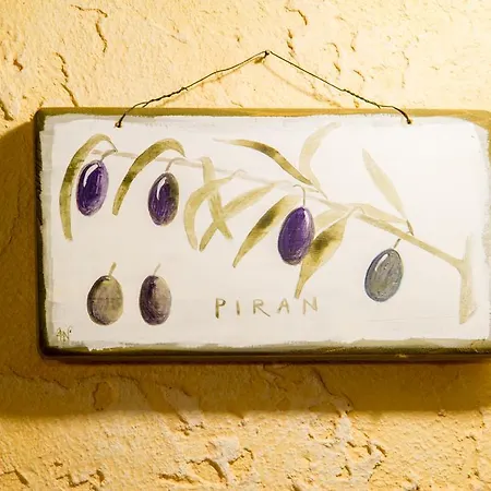 Cosy Little Love Nest In Piran Room photo